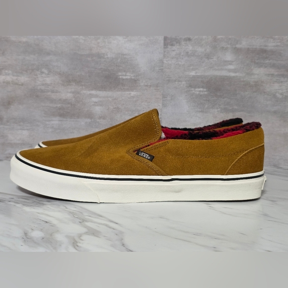 Vans Men's Brown Slip-On Loafers - Picture 1 of 8
